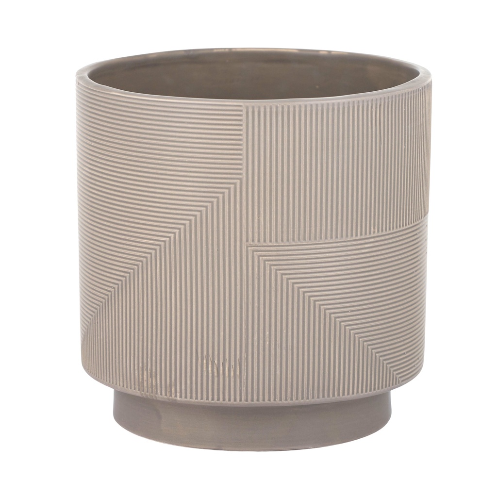 Carver Ceramic Pot 