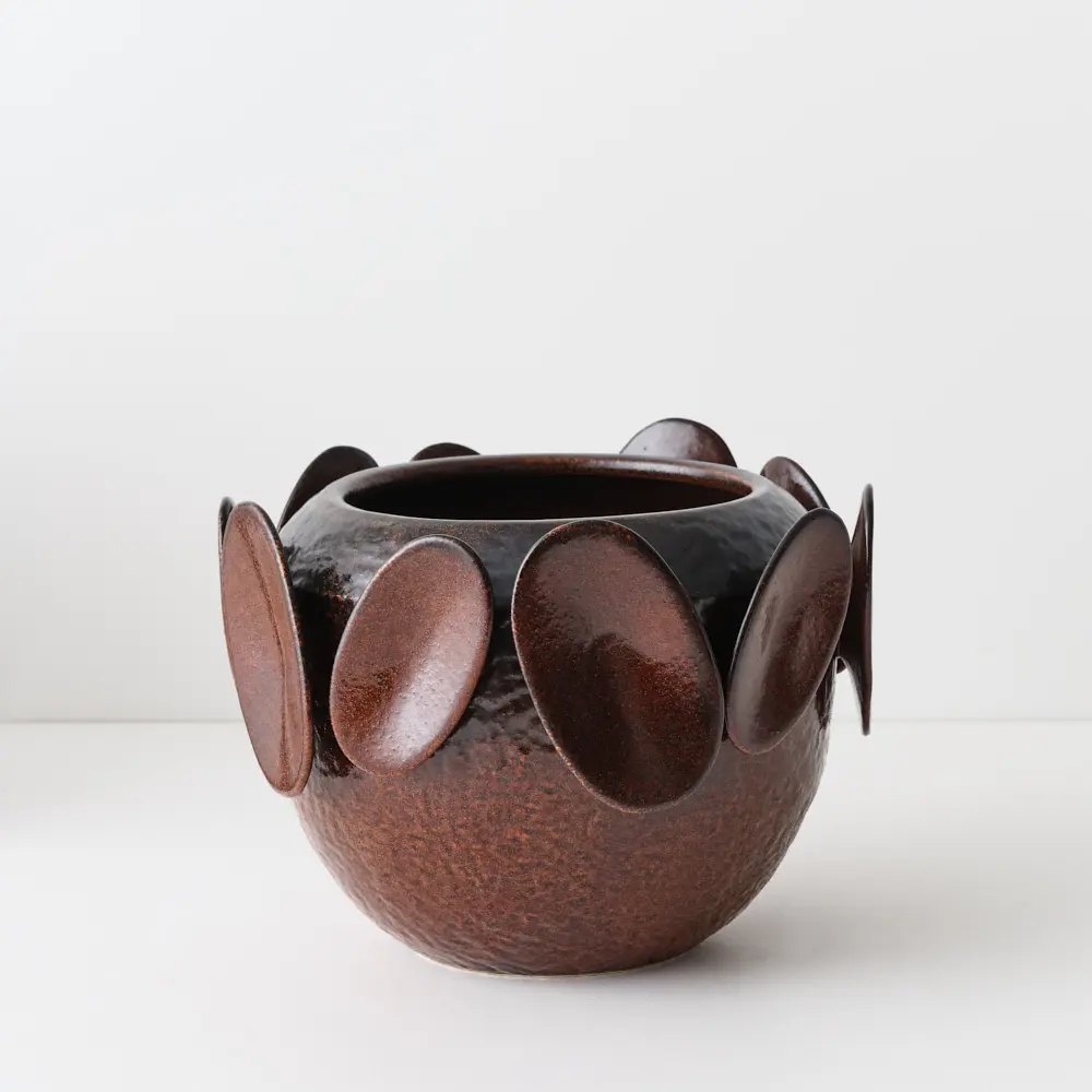 Olava Pot - Chocolate Brown 29cml x 29cmw x 21cmh