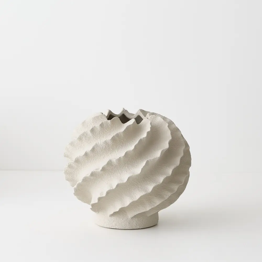 Vase Leucento - 21cmh Limestone 21cmh x 24cmd