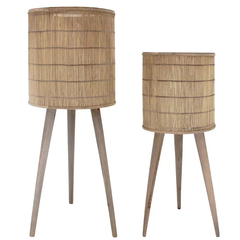 Icho Bask w Stand - Large
